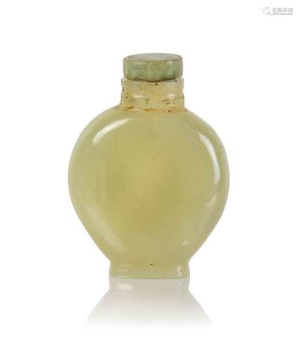 CHINESE JADE SNUFF BOTTLE