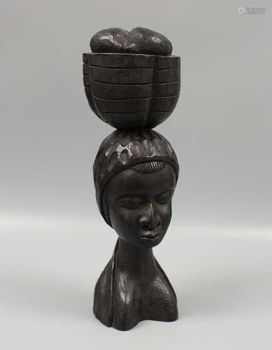 A WOOD CARVED AFRICAN SCULPTURE