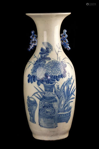 A MASSIVE BLUE AND WHITE BIG VASE