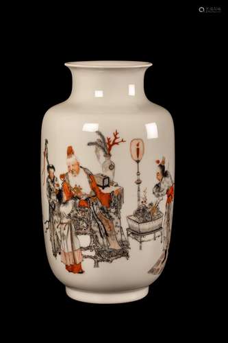 A CHINESE FAMILLE ROSE VASE