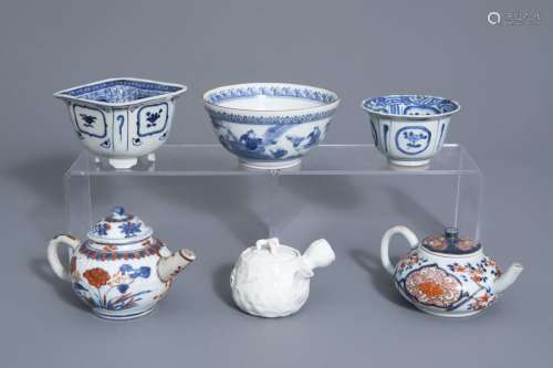 A varied collection of Japanese Imari and blue and...