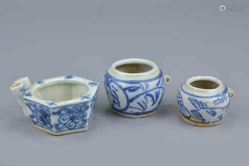 Two Chinese 18th century blue and white porcelain bird