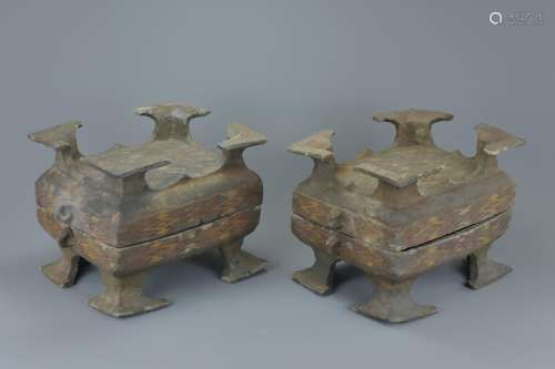 A pair of Chinese painted grey pottery food vessels