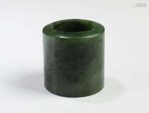 A Hetian Green Jade Archer's Ring