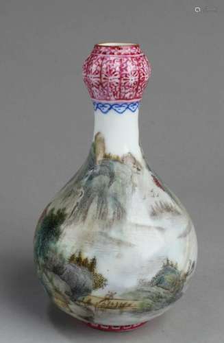 Chinese 'Garlic-Head' Porcelain Vase