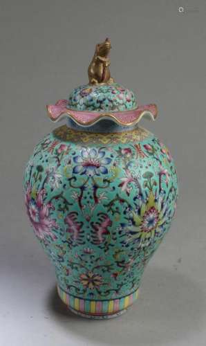 Chinese Famille Verte Porcelain Vase With Lid