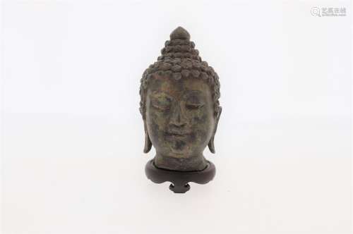 ASIE DU SUD, moderne Tête de bouddha en bronze