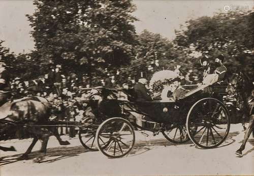 Photograph during the visit of the Russian soverei…