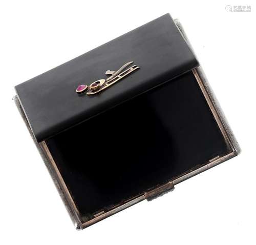 Cigarette box in silver (800 °/°°°) and black bake…