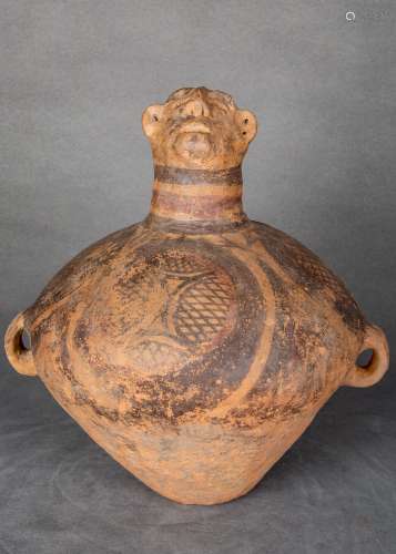 A Chinese Majia Kiln Porcelain Pot
