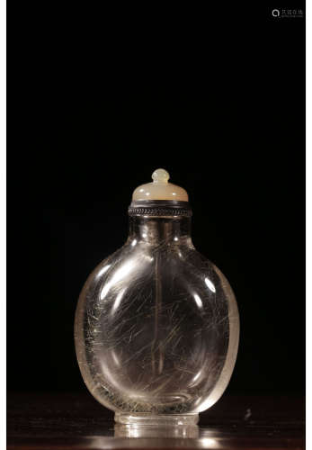 A Chinese Natural Crystal Snuff Bottle