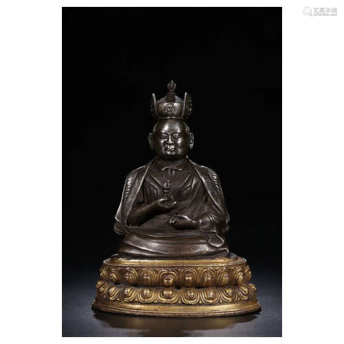 A Chinese Gilded Bronze Seated Statue