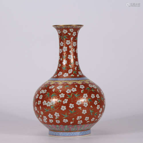 A Chinese Floral Famille Rose Porcelain Vase