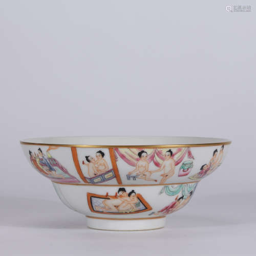 A Chinese Famille Rose Porcelain Bowl