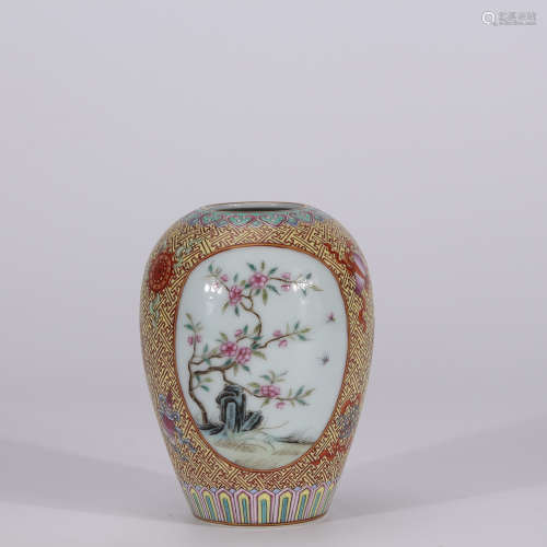 A Chinese Yellow Land Floral Porcelain Water Pot