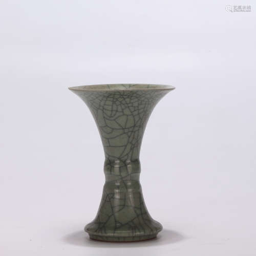 A Chinese Porcelain Beaker Vase