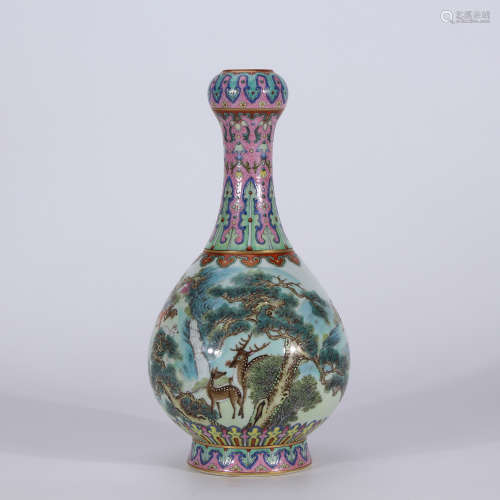 A Chinese Famille Rose Porcelain Garlic-mouthed Vase