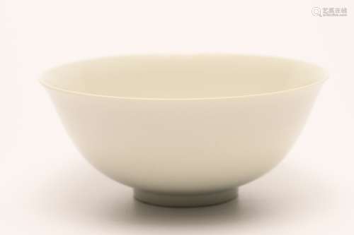 A Chinese White Glazed Porcelain Bowl