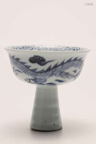 A Chinese Blue and White Porcelain Stem Bowl