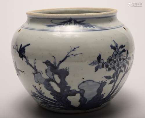 A Chinese Blue and White Porcelain Jar