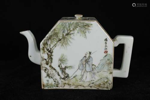 A Chinese Famille-Rose Porcelain Teapot