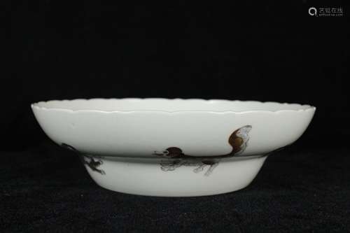 A Chinese Famille-Rose Porcelain Bowl