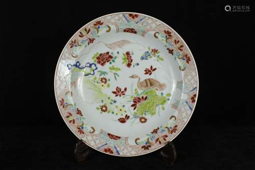 A Chinese Famille-Rose Porcelain Plate