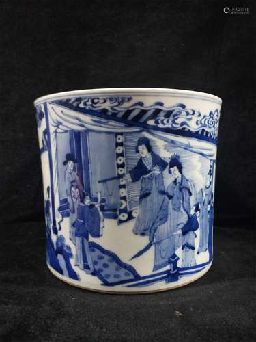 A Chinese Blue and White Porcelain Brush Pot