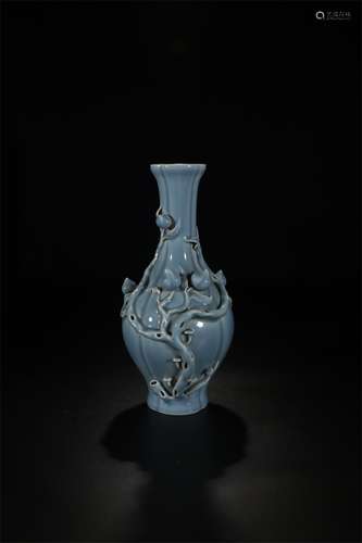 A Chinese Blue Glazed Porcelain Vase