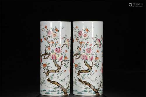 A Pair of Chinese Famille-Rose Porcelain Hat Pots