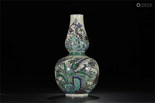 A Chinese San-Cai Glazed Porcelain Double Gourd Vase