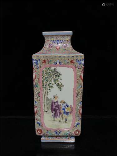 A Chinese Famille-Rose Porcelain Square Vase