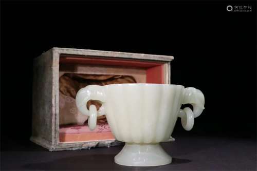 A Chinese Carved Jade Wine Cup