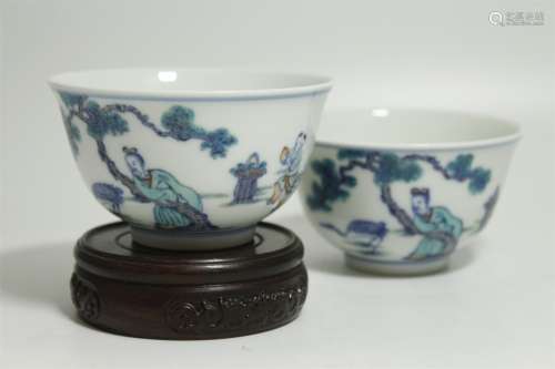 A Pair of Chinese Dou-Cai Porcelain Cups
