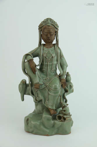 Song dynasty Longquan kiln Guanyin