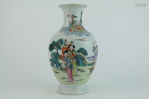 Qing dynasty famille rose bottle with character pattern