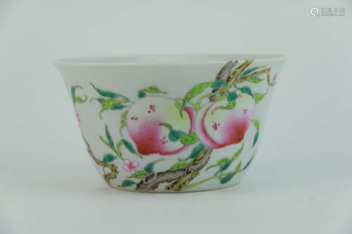 Qing dynasty famille rose bowl  with Longevity pattern