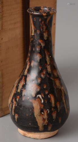玳瑁釉瓶