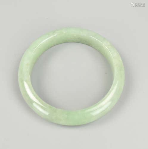 Chinese Jadeite bracelet / bangle