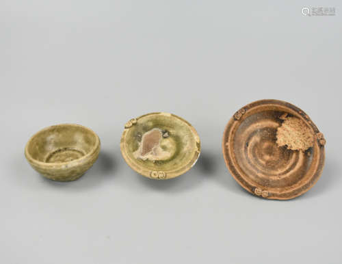 Three Chinese, Pen licking & Cup, Han Dynasty