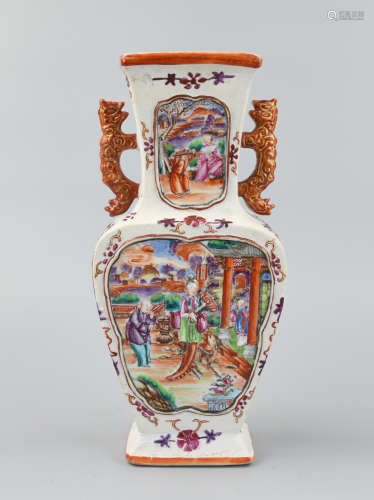 Chinese Canton Square Vase w/ Figures, Qianlong P.