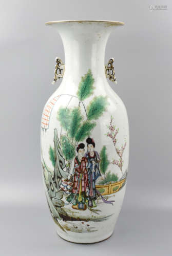 Large Chinese Famile Rose Vase w/ Women,19-20th C.