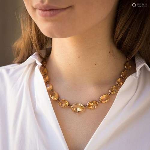 XIXEME SIECLE COLLIER CITRINES Il est composé de c…