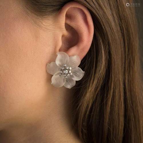 ANNEES 1970. PAIRE DE CLIPS D'OREILLES CRISTAL DE …