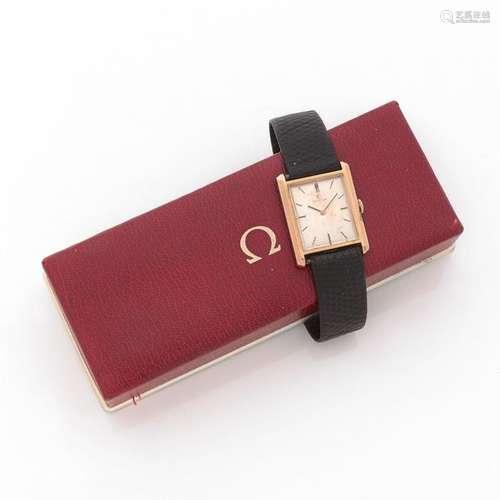 OMEGA REF : 111 004 ANNEES 50 Montre bracelet en a…