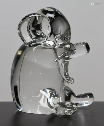 ELIO RAFFAELI Heavy transparent glass elephant.
