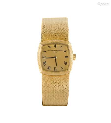 A lady's 18ct yellow gold manual wind wristwatch, by Vacheron Constantin, the cushion-shaped dial