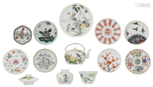 Various Chinese famille rose and polychrome saucer…