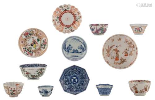 Five Chinese polychrome, gilt and blue and white d…