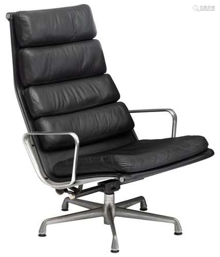 A black leather soft pad upholstered 'EA 222' loun…